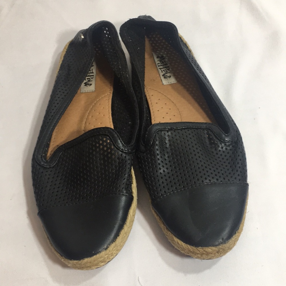 Mad love black flats